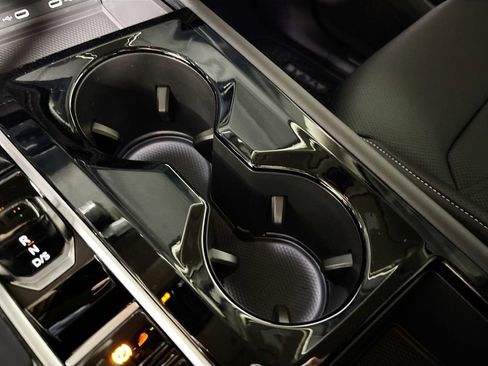 New 2026 Volkswagen Atlas SE image 15