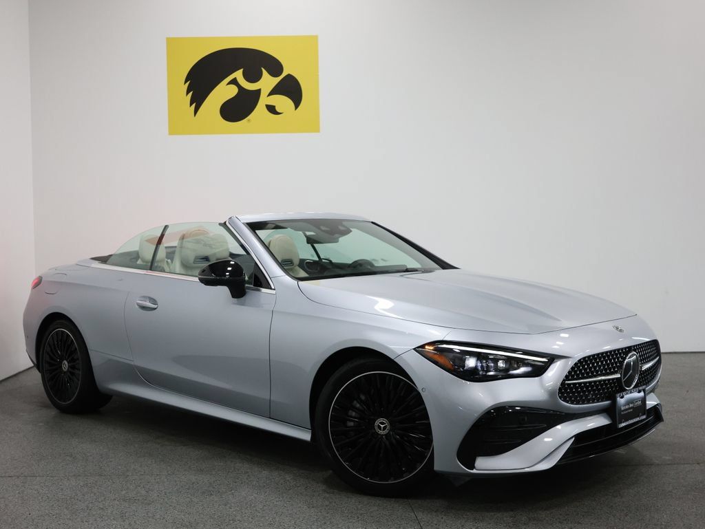 Certified 2024 Mercedes-Benz CLE 450 4MATIC Cabriolet image 2