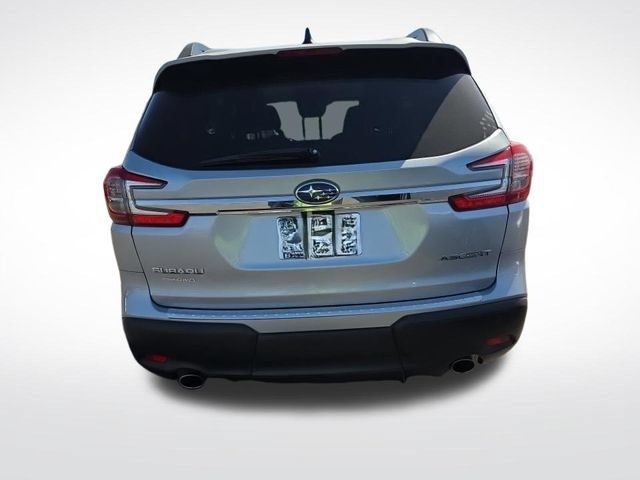 Used 2023 Subaru Ascent Premium w/ Convenience Package AWD/4WD image 5