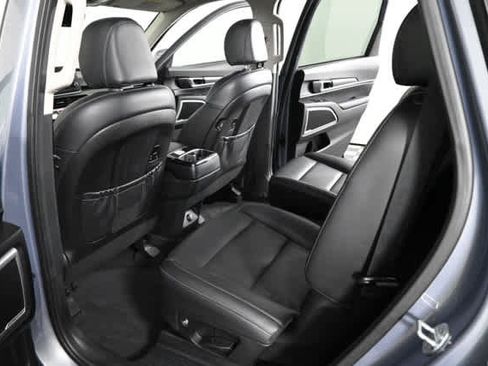 Used 2021 Kia Telluride S image 17
