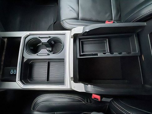 Used 2019 Ford F350 Lariat w/ Lariat Ultimate Package image 13