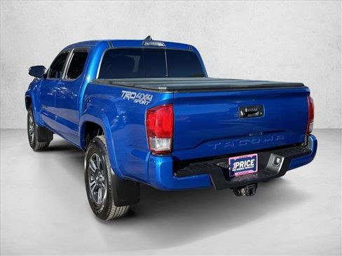 Used 2017 Toyota Tacoma TRD Sport w/ Tow Package image 5