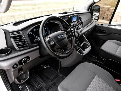 Used 2021 Ford Transit 350 XLT image 2