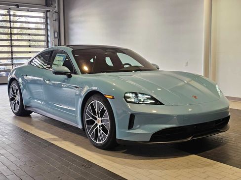 New 2026 Porsche Taycan RWD image 9