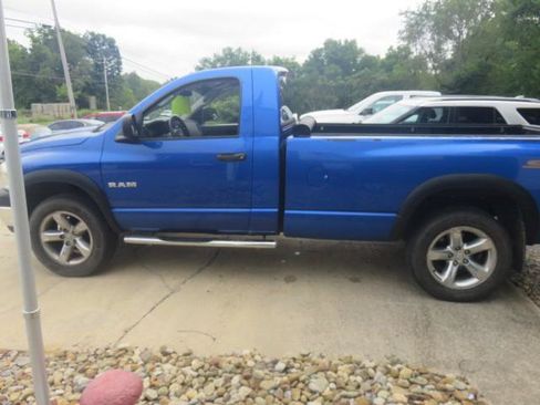 Used 2008 Dodge Ram 1500 Truck ST AWD/4WD image 4