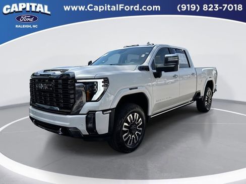 Used 2024 GMC Sierra 2500 Denali Ultimate image 1