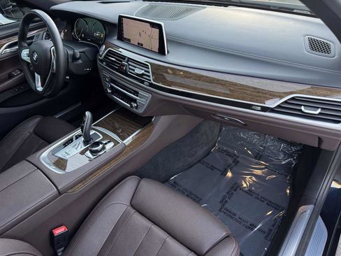 Used 2019 BMW 740i 740i w/ Executive Package image 21