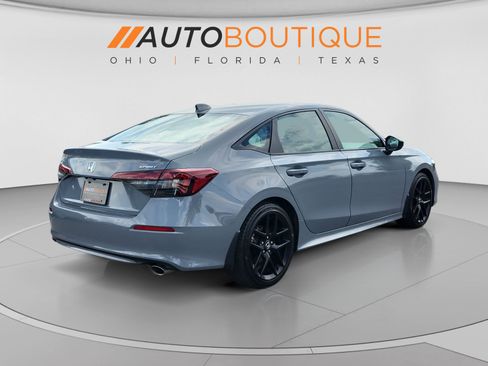 Used 2025 Honda Civic Sport image 6