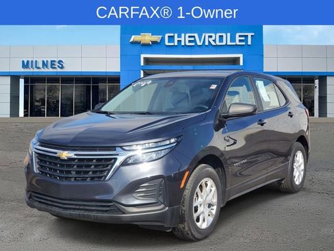 Certified 2022 Chevrolet Equinox LS image 2