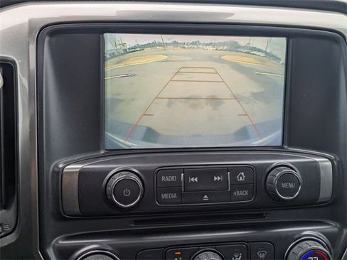 Used 2018 Chevrolet Silverado 1500 LTZ image 22