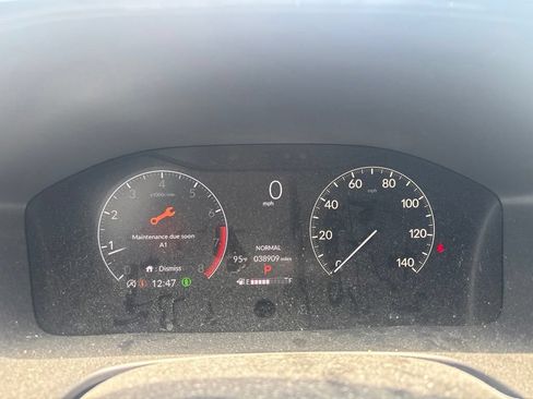 Used 2024 Honda CR-V LX image 17