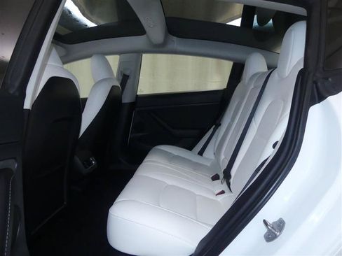 Used 2023 Tesla Model 3 Standard Range RWD image 21