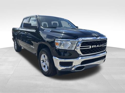 Used 2024 RAM 1500 Big Horn RWD image 2