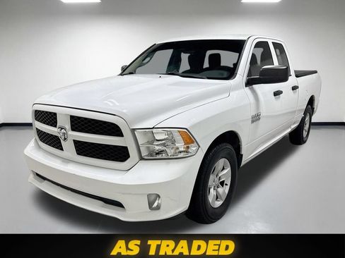 Used 2016 RAM 1500 Express RWD image 1