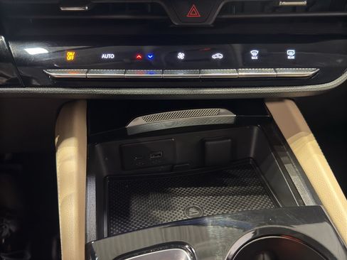 Used 2024 Buick Envision Preferred AWD/4WD image 29