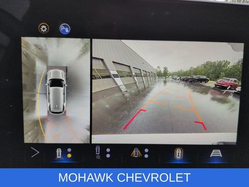 Certified 2025 Chevrolet Equinox LT w/ Safety and Technology Package AWD/4WD image 15