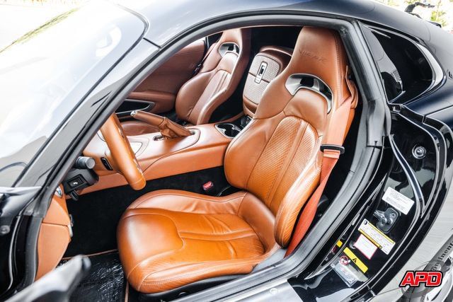 Used 2014 SRT Viper GTS w/ GTS Laguna Interior Package RWD image 5