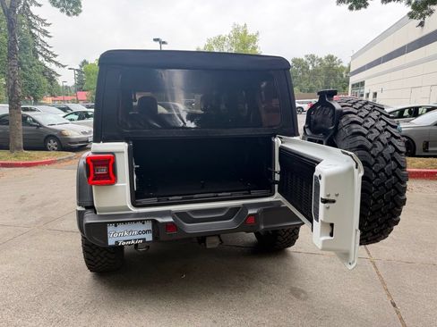 Used 2024 Jeep Wrangler Unlimited Sport AWD/4WD image 13