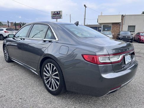Used 2018 Lincoln Continental Select w/ Continental Climate Package FWD image 5