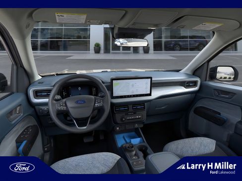 New 2025 Ford Maverick XLT w/ XLT Luxury Package image 9