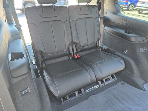 Used 2024 Jeep Grand Cherokee L Overland w/ Advanced Protech Group III AWD/4WD image 12