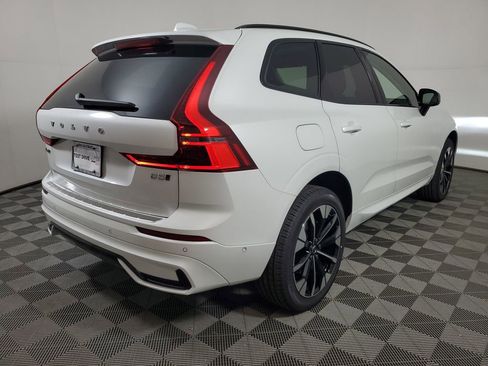 Used 2026 Volvo XC90 B5 Plus w/ Protection Package image 6