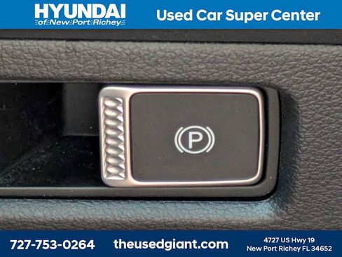 Certified 2023 Hyundai Santa Fe Limited image 36