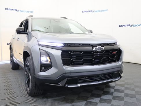 New 2026 Chevrolet Equinox RS w/ Convenience Package III image 3