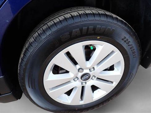 Used 2016 Subaru Outback 2.5i Premium AWD/4WD image 5