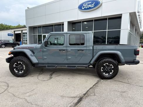 Used 2026 Jeep Gladiator Rubicon AWD/4WD image 4