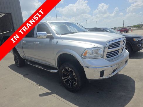Used 2017 RAM 1500 Laramie w/ Convenience Group AWD/4WD image 5