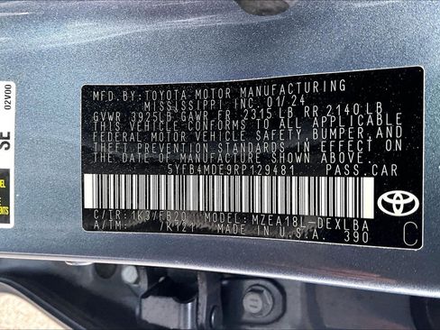 Used 2024 Toyota Corolla LE FWD image 29