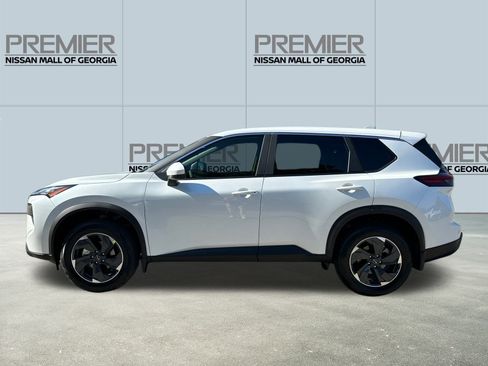 New 2026 Nissan Rogue SV FWD image 8