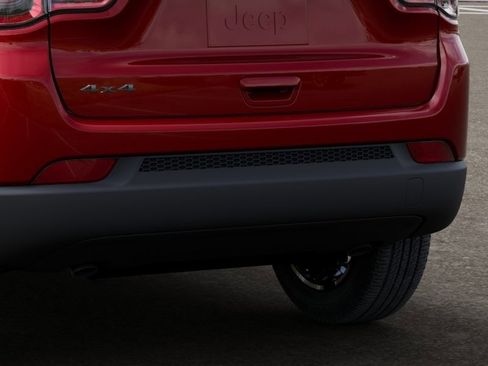 New 2026 Jeep Compass Latitude image 14