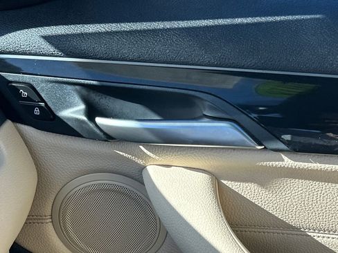 Used 2018 BMW X1 xDrive28i image 36