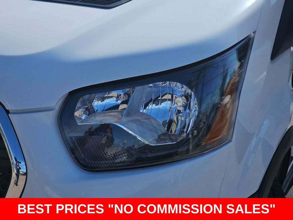 Used 2025 Ford Transit 250 Low Roof w/ Exterior Upgrade Package RWD image 31