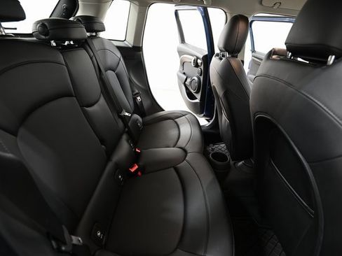 Used 2018 MINI Cooper S image 27