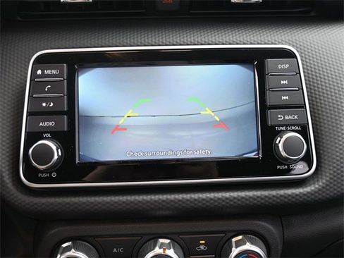 Used 2025 Nissan Kicks Play S image 20