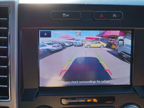 Used 2019 Ford F150 Platinum w/ Max Trailer Tow Package image 38