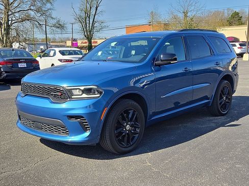 Used 2024 Dodge Durango GT AWD/4WD image 3