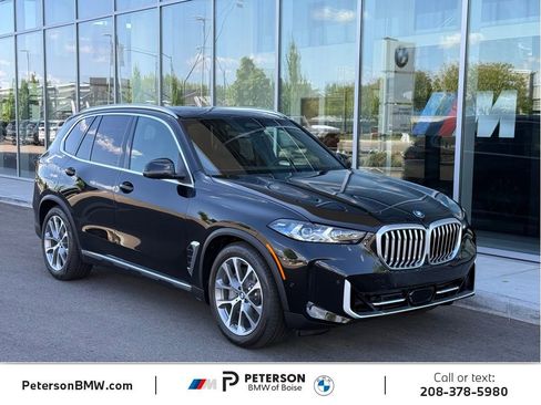 New 2026 BMW X5 xDrive50e w/ Premium Package AWD/4WD image 7