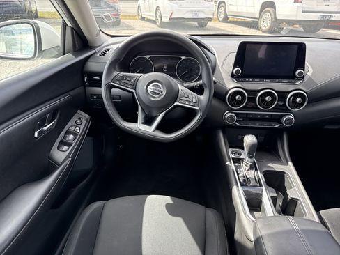 Used 2023 Nissan Sentra SV image 8