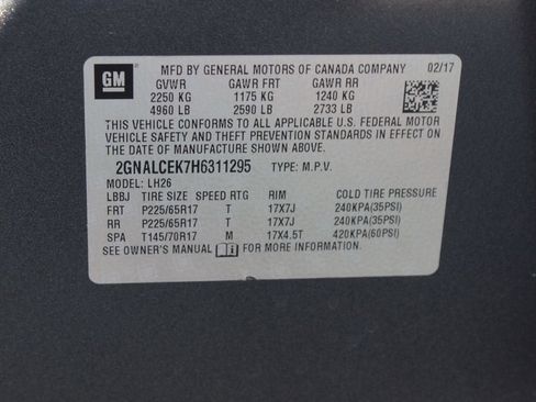 Used 2017 Chevrolet Equinox LT w/ Convenience Package FWD image 18