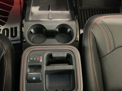 Used 2025 Ford Mustang Mach-E Premium w/ Sport Appearance Package image 19