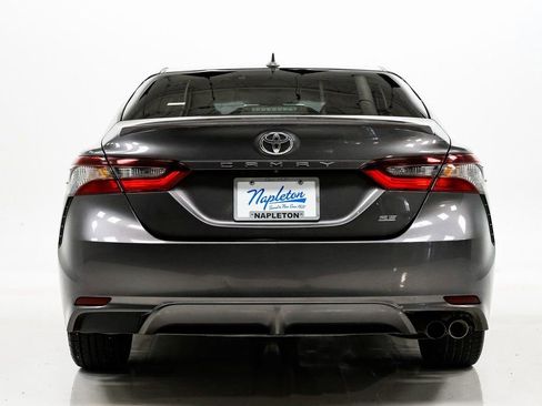 Used 2021 Toyota Camry SE image 26
