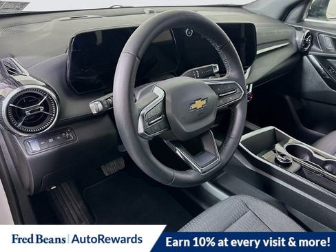 New 2026 Chevrolet Equinox LT image 6