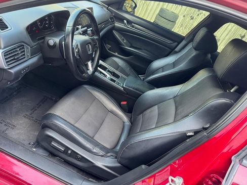 Used 2018 Honda Accord Sport image 22
