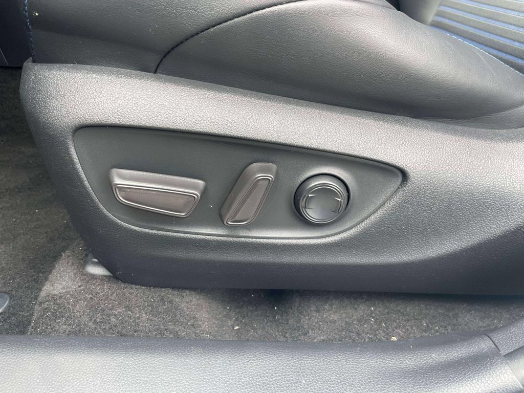 Used 2024 Honda CR-V Sport image 19