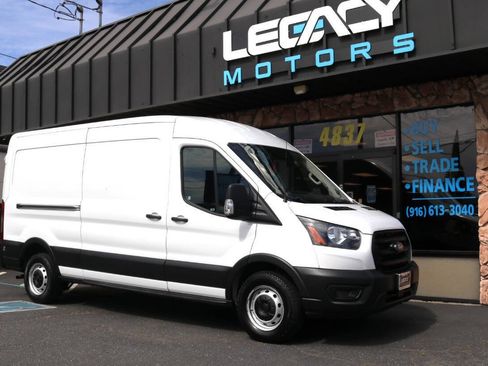 Used 2020 Ford Transit 250 Medium Roof image 5