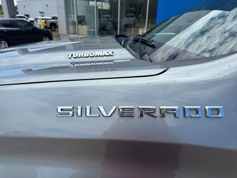 Used 2026 Chevrolet Silverado 1500 RST w/ RST Select Package RWD image 14